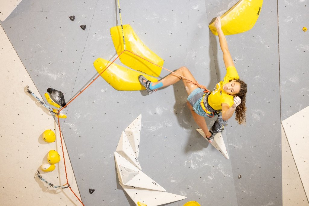 Aida Torres a la final escalant 